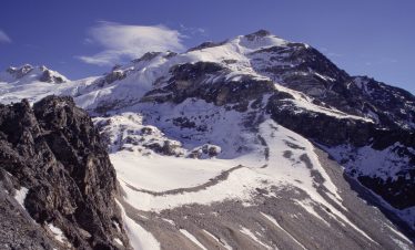 Yala Peak Climb